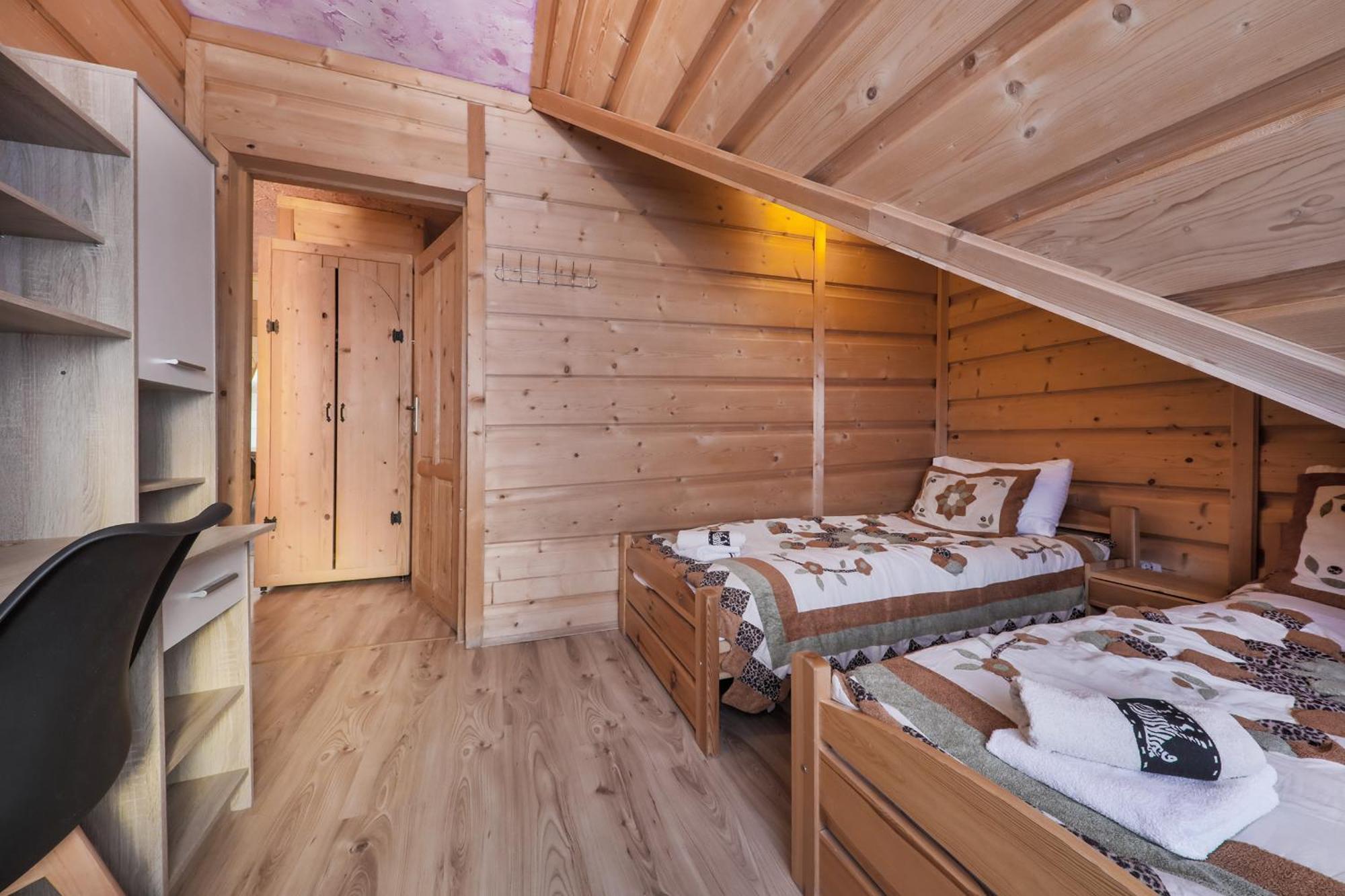 Grota Zbojnicka Apartament I Pokoje Gliczarow Bagian luar foto